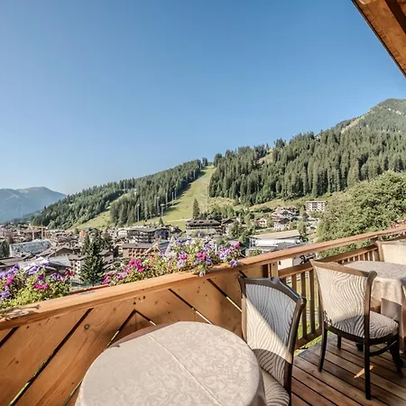 Hotiday Collection - Campiglio Pradalago Hotel Madonna